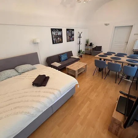 Dh Duomo V Big Party 12 People كَشّا