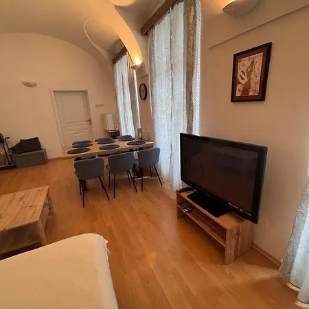 Dh Duomo V Big Party 12 People