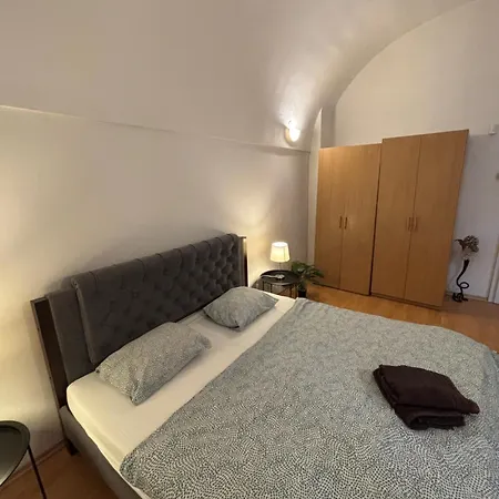 Dh Duomo V Big Party 12 People Kosice